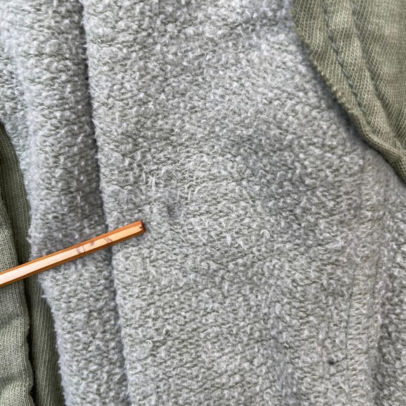 Free People Shirt Womens Medium Green Fleece Shacket Elbow Patches Boho Baggy - Picture 3 of 8